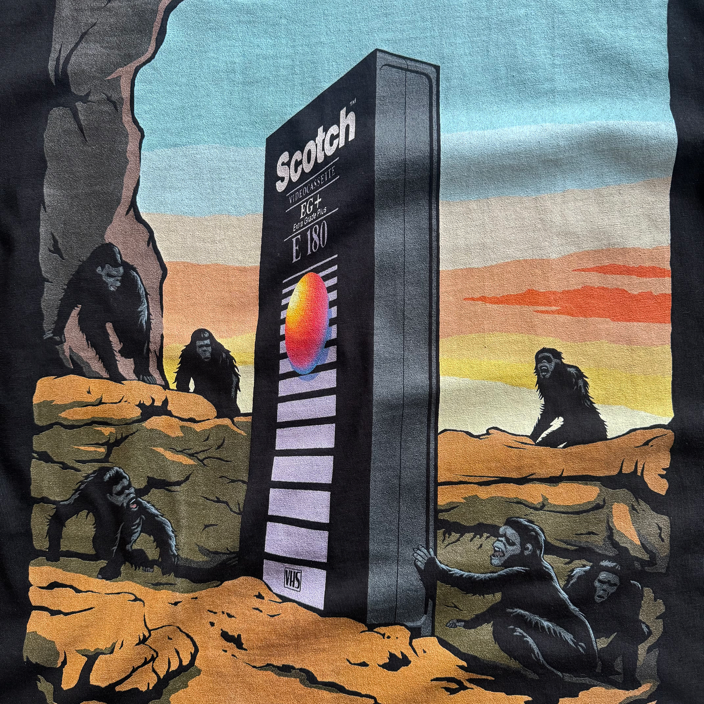 Video Monolith - Unisex T-shirt